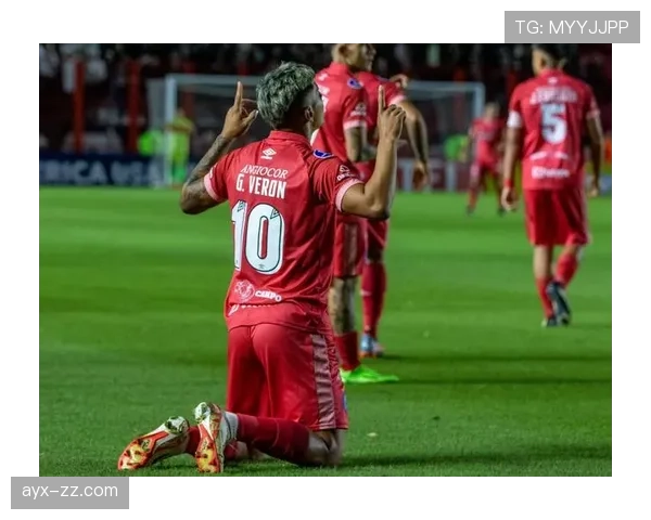 阿尔卡塞尔闪耀赛场，延续火热进球状态表现抢眼