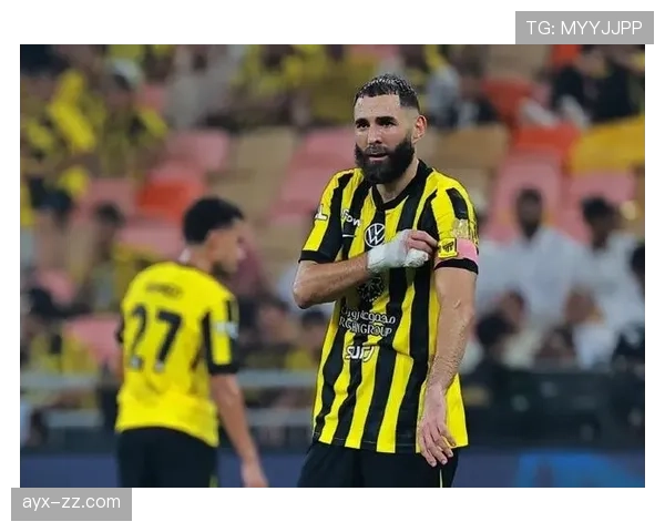 本泽马长期首发的核心原因解析